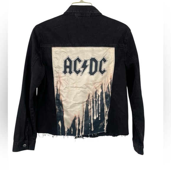 AC/DC denim jacket size medium. Damaged good for art project. - Picture 3 of 6